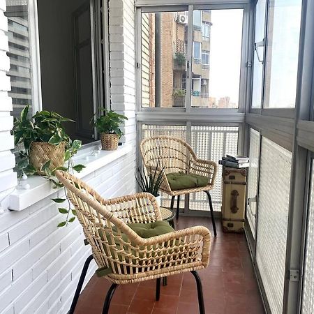 Acogedor Apartamento A 5 Min Del Ave Saragossa Zewnętrze zdjęcie
