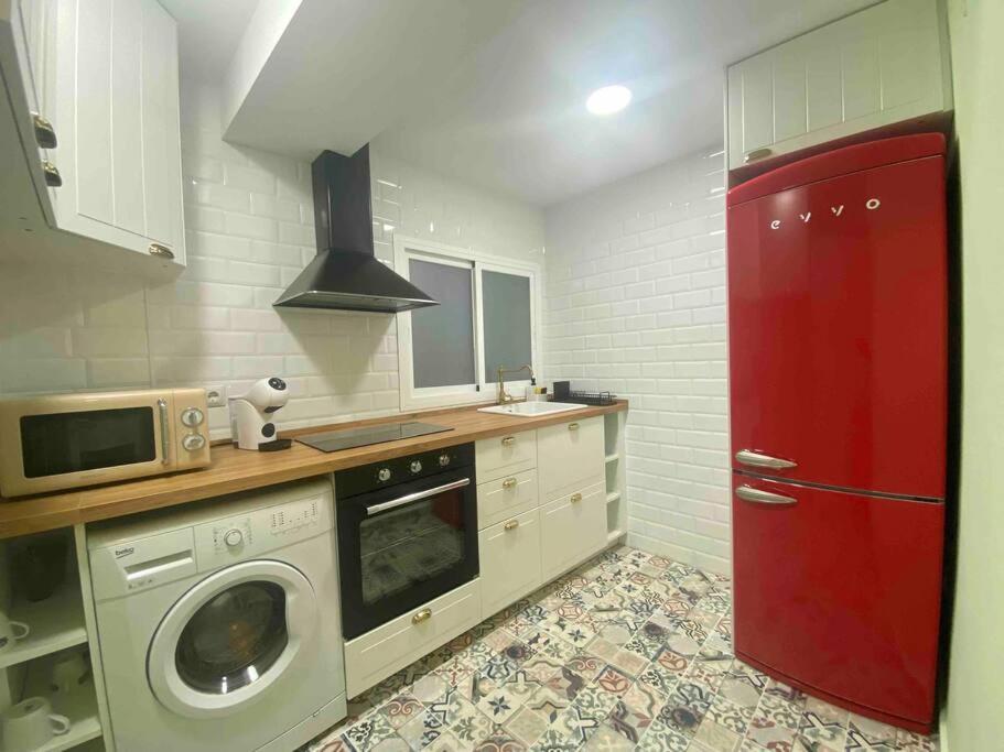 Acogedor Apartamento A 5 Min Del Ave Saragossa Zewnętrze zdjęcie