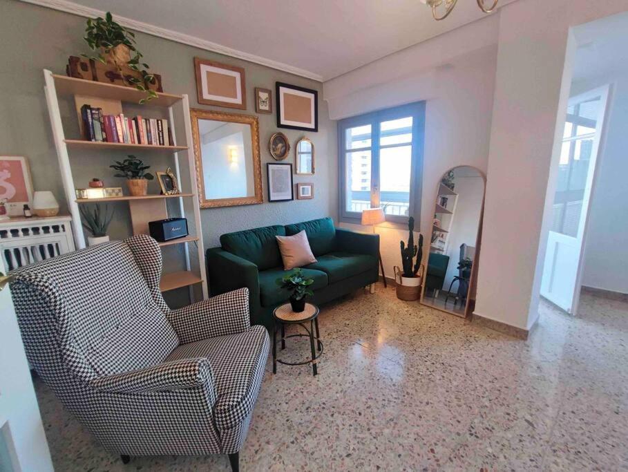 Acogedor Apartamento A 5 Min Del Ave Saragossa Zewnętrze zdjęcie